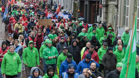 /belzium-austerity-programme-ke-virodh-mein-strike