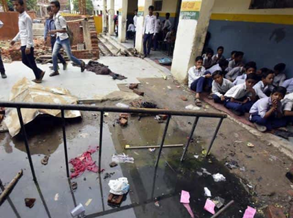 /niti-aayog-ki-report-vikaas-ke-davon-ka-phoota-dhol