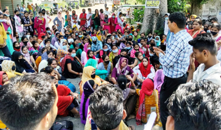 /badhate-daman-ke-bavajood-jaari-hai-workers-ka-struggle