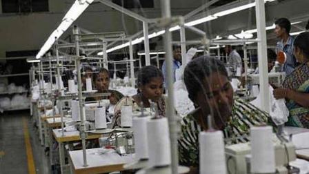 /india-ki-kapada-company-mein-masik-chakra-ke-dard-ko-kam-karane-ke-liye-tablet