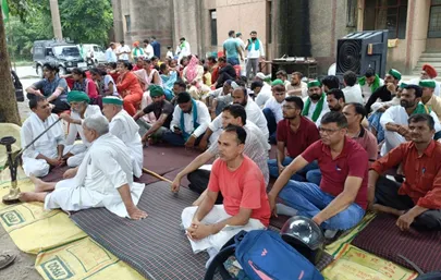 /kisanon-ke-dharane-ka-sahayog-samarthan